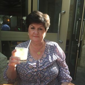 Meet your Posher, Sandra